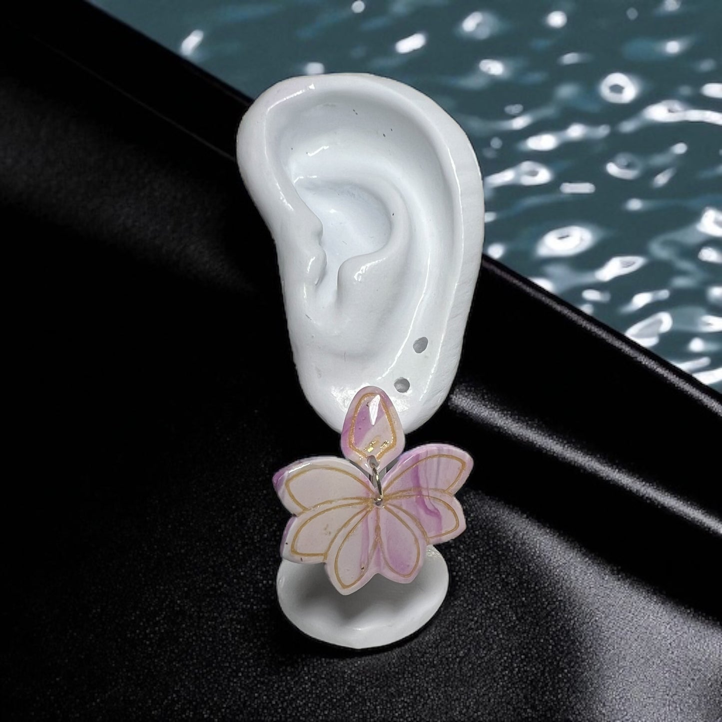 Faux Stone Dangling Lotus
