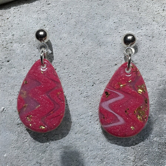 Wavy Pink Peardrops